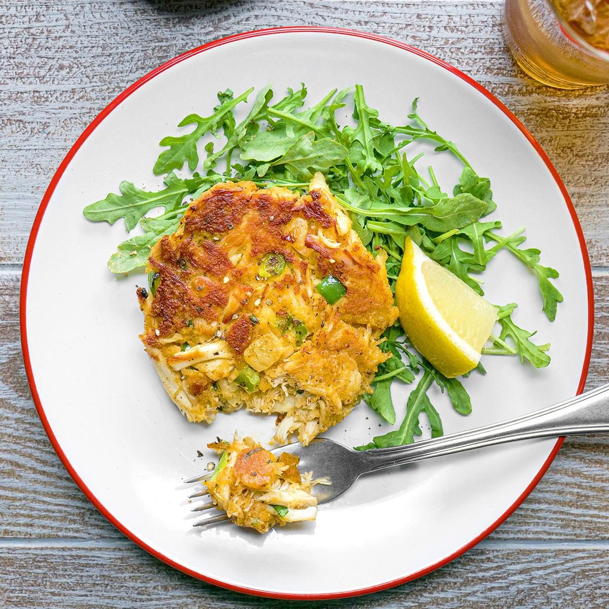 Classic Crab Cakes Exps Tohvp24 10830 Mf 04 10 2