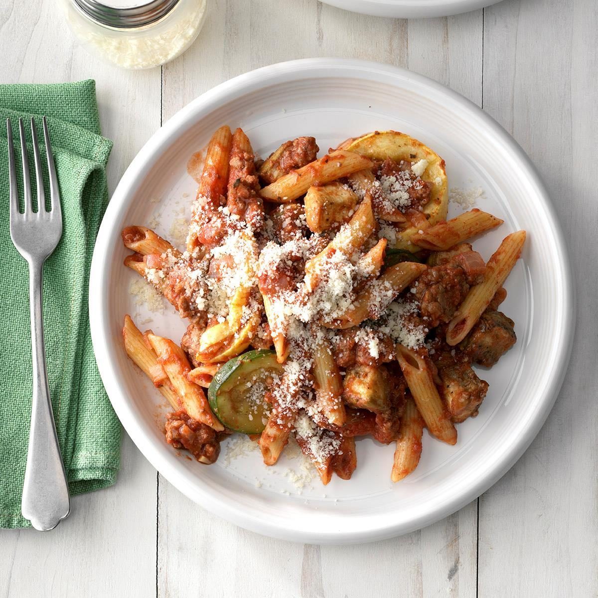 Eggplant Zucchini Bolognese Exps Gbbz19 43387 C11 07 8b 3