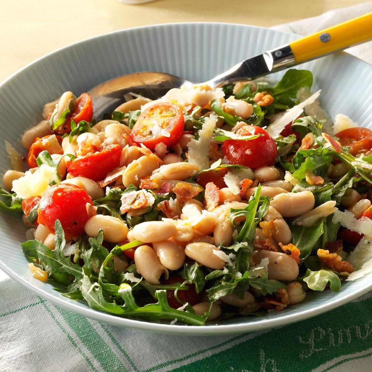 White Bean Arugula Salad